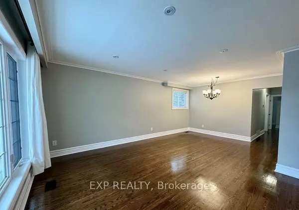 Toronto W10, ON M9V 3T6,46 Tealham DR