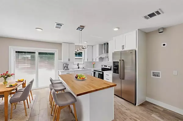 Dallas, TX 75236,5612 Meadow Nest Drive
