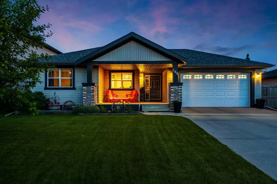 109 Mcdougall PL NW, Langdon, AB T0J 1X2