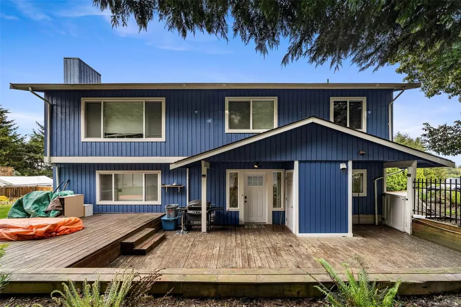 798 Cecil Blogg Dr, Colwood, BC V9B 5N7