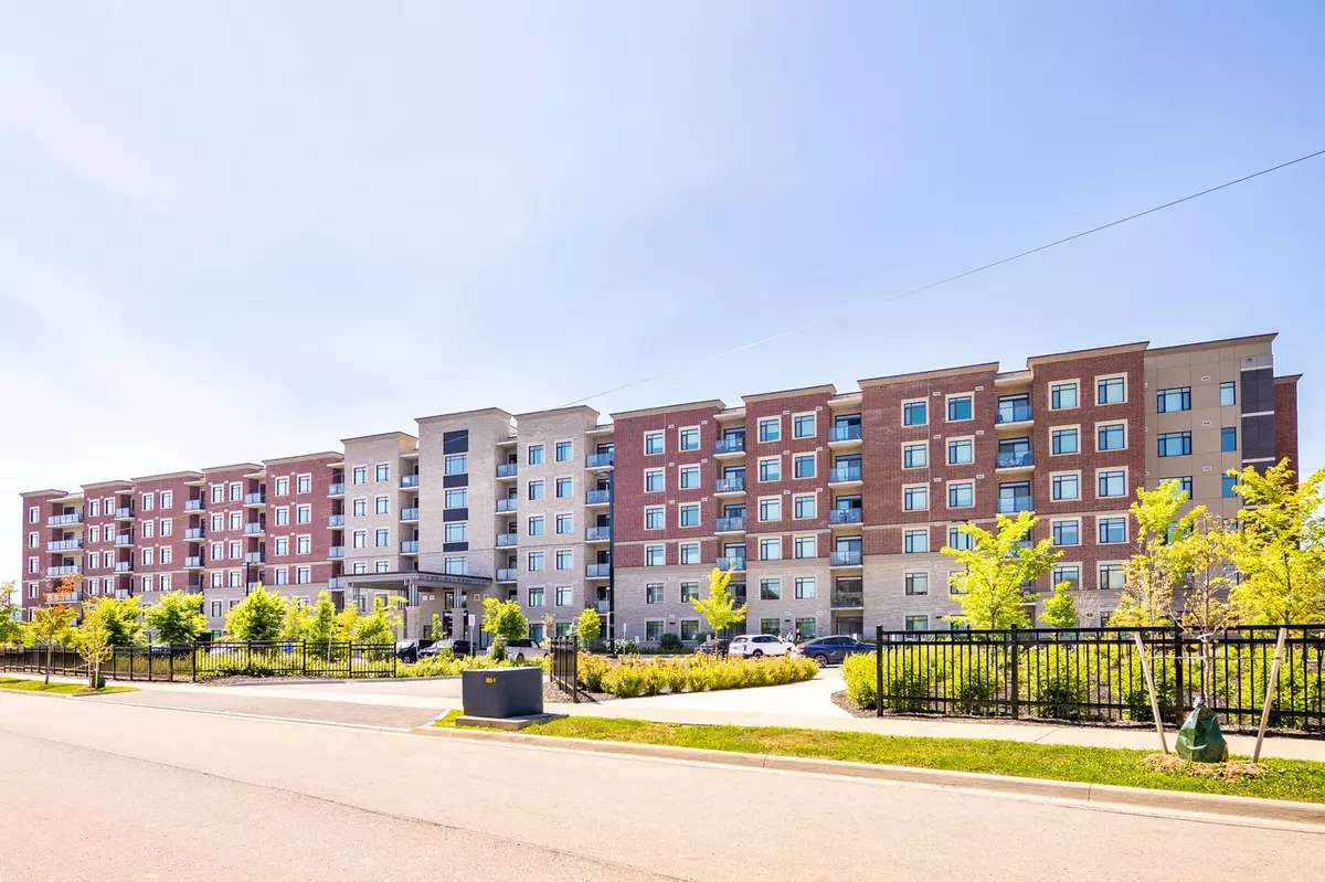 Milton, ON L9T 9M7,830 Megson TER #416