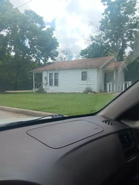2322 Walton Road, Tyler, TX 75701