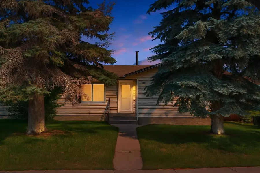 36 Brentwood DR E, Strathmore, AB T2L 2L6