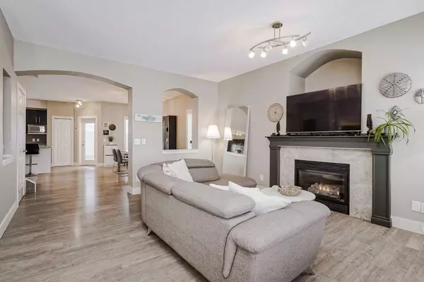 Calgary, AB T2X 3M6,260 Chaparral Ridge CIR SE