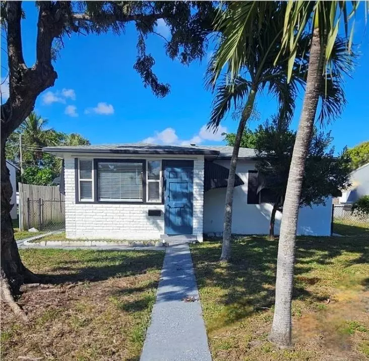 Hollywood, FL 33020,2123 Taft St