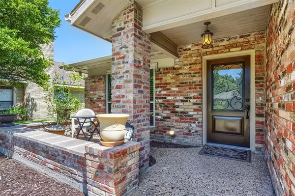 Plano, TX 75075,3817 Matterhorn Drive