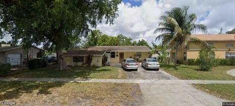 4501 NW 36th St, Lauderdale Lakes, FL 33319
