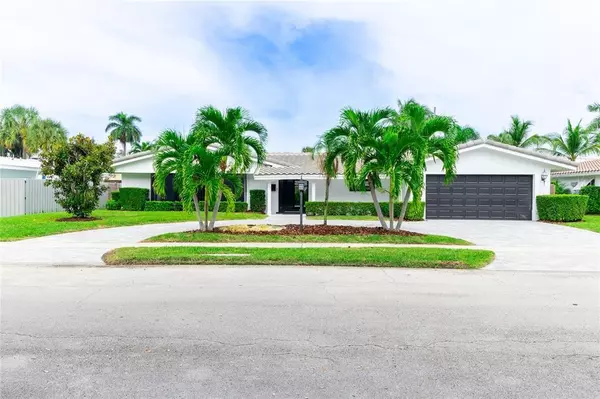 737 SW 7th St, Boca Raton, FL 33486
