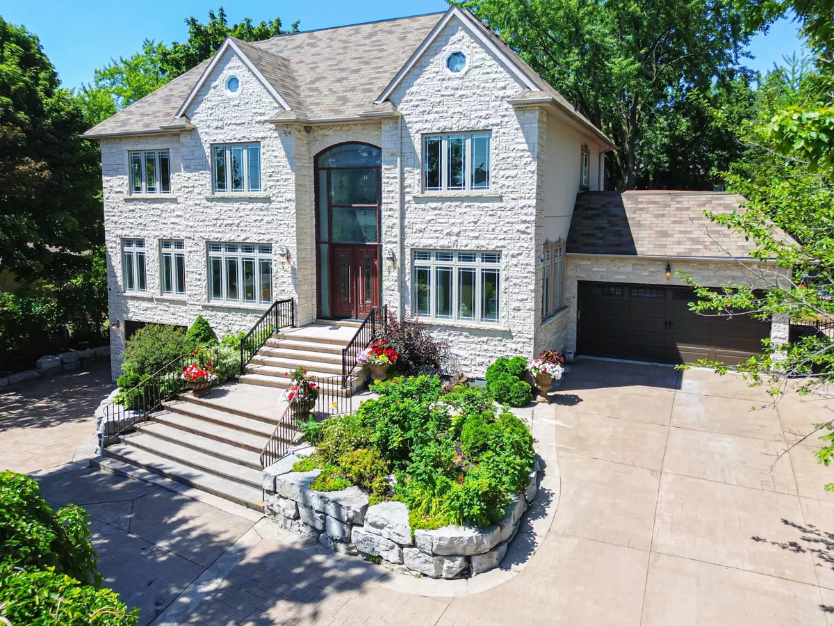 Markham, ON L3R 2T7,43 Hughson DR