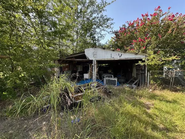 Mineral Wells, TX 76067,1014 9th Street SE