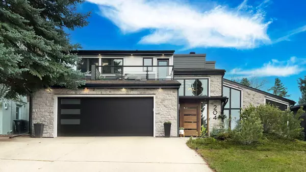 204 Pump Hill VW SW, Calgary, AB T2V 4M9