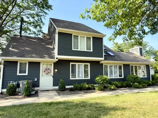 48 Village Dr, Bernards Twp., NJ 07920