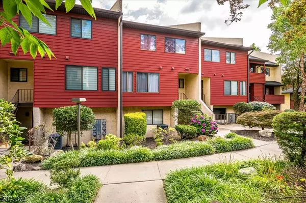 109 River Rd, Unit A4 #A4, Nutley Twp., NJ 07110