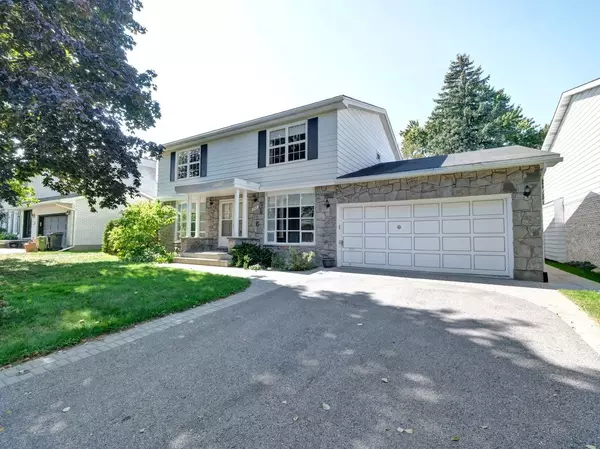 968 Sadler CRES, Britannia Heights - Queensway Terrace N And Area, ON K2B 5H7