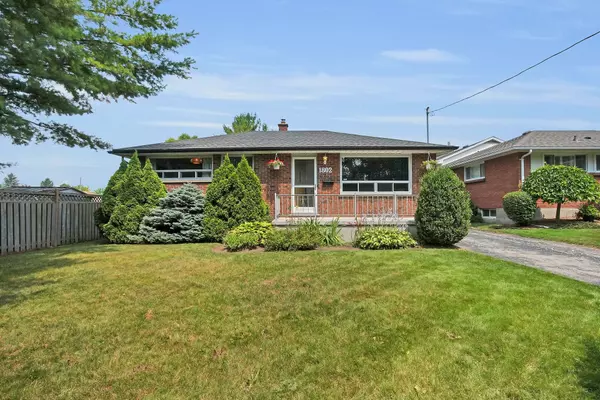 1802 Whitehall DR, London East, ON N5W 1Z3