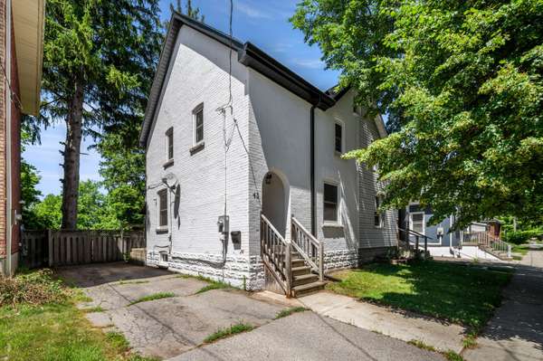 43 Walnut ST, Brant, ON N3T 1H1