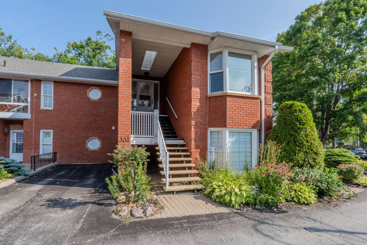 Kawartha Lakes, ON K0M 1A0,1 Sherwood ST #303