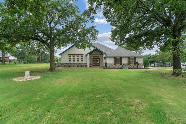 7155 County Road 1017, Joshua, TX 76058