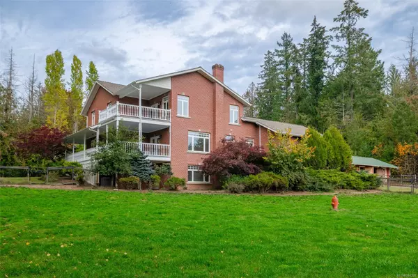 1920 Fisher Rd, Errington, BC V0R 1V0