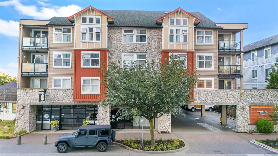 2829 Peatt Rd #321, Langford, BC V9B 3V5