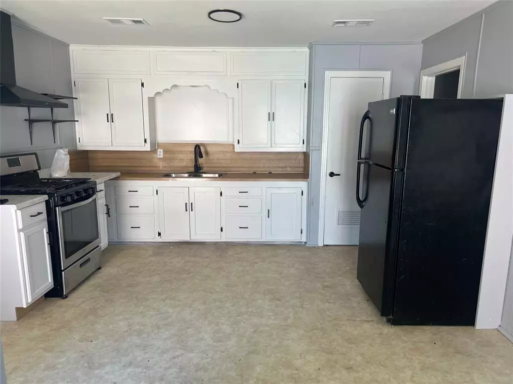 Denison, TX 75020,1326 W Shepherd Street #1328