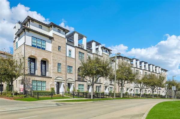 752 Sid Rich Drive, Irving, TX 75039