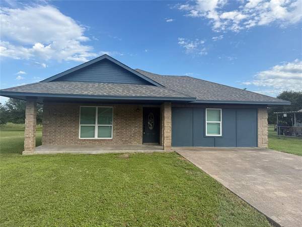 113 Silver Fox, Lacy Lakeview, TX 76705
