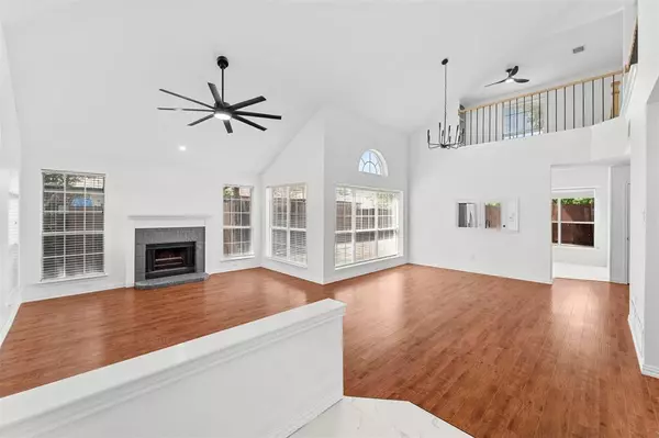 Plano, TX 75024,4709 Thorntree Drive