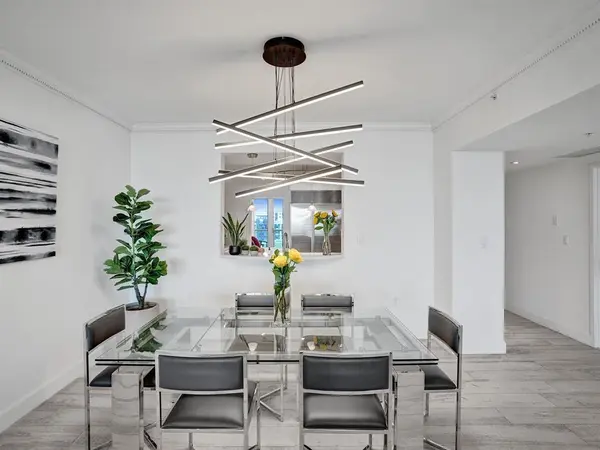 Fort Lauderdale, FL 33305,2110 N Ocean Blvd #7-A