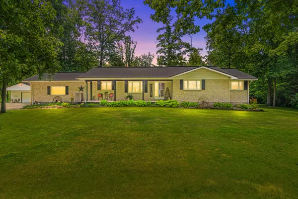 6545 Thomson Line, Lambton Shores, ON N0N 1J2
