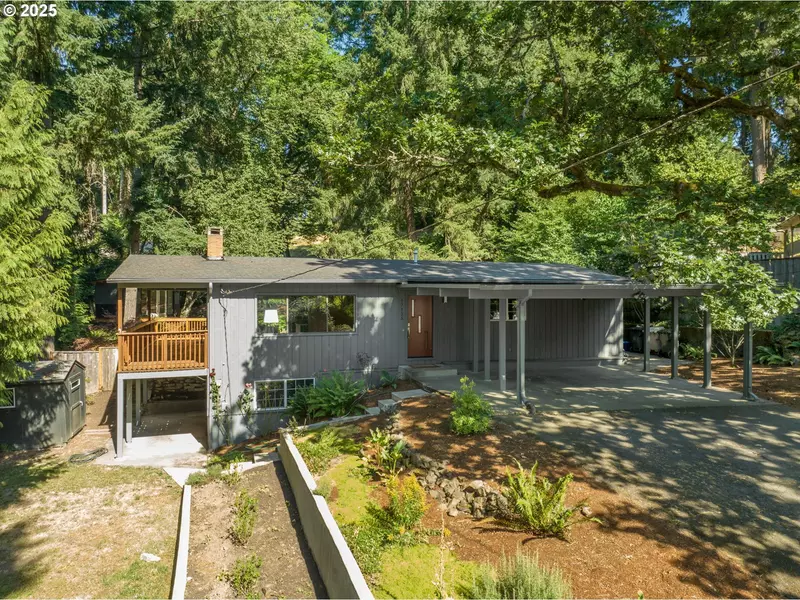 17125 FERNWOOD DR, Lake Oswego, OR 97034