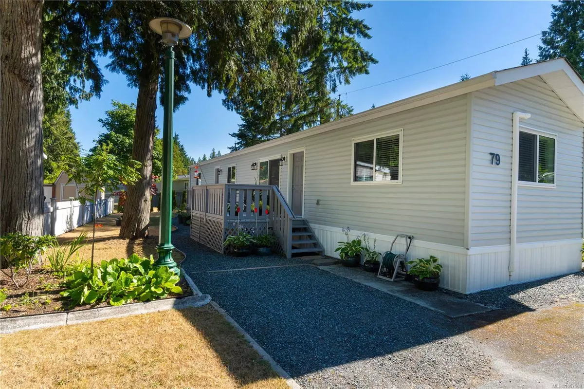 Nanaimo, BC V9R 6N3,25 Maki Rd #79