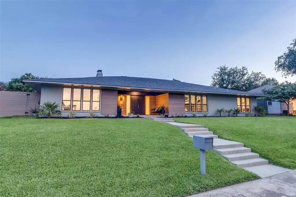 Dallas, TX 75230,7154 Grand Oaks Road