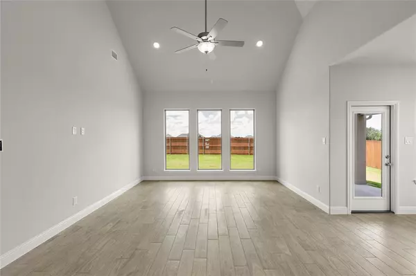 Crandall, TX 75114,3825 Walnut Creek Drive