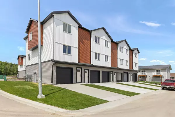 Didsbury, AB T0M0W0,14 Park LN