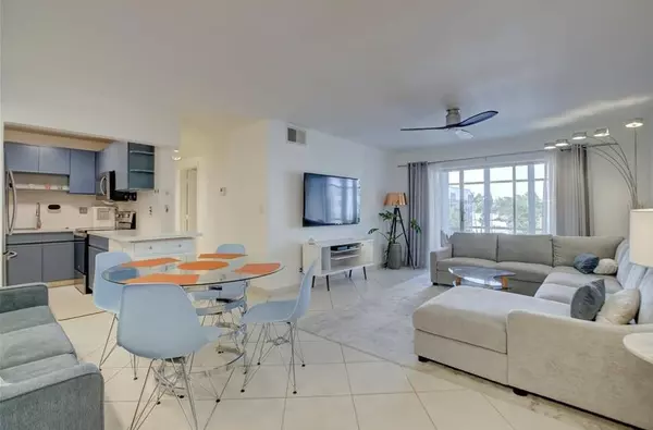 3020 NE 16th Ave #304, Oakland Park, FL 33334