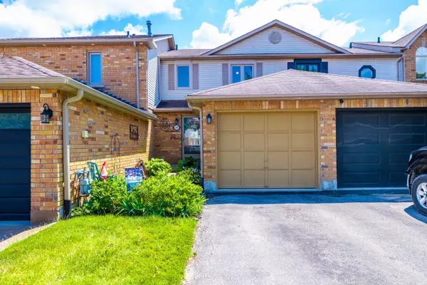 Innisfil, ON L9S 1X5,1247 Huron CT