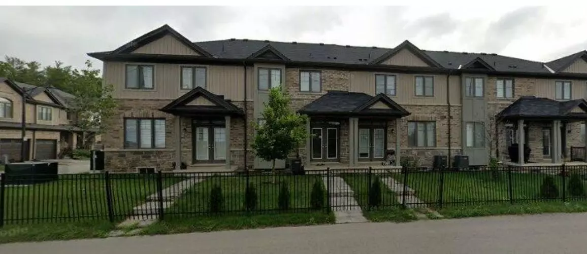 1 Tom Brown DR #15, Brant, ON N3L 0H8