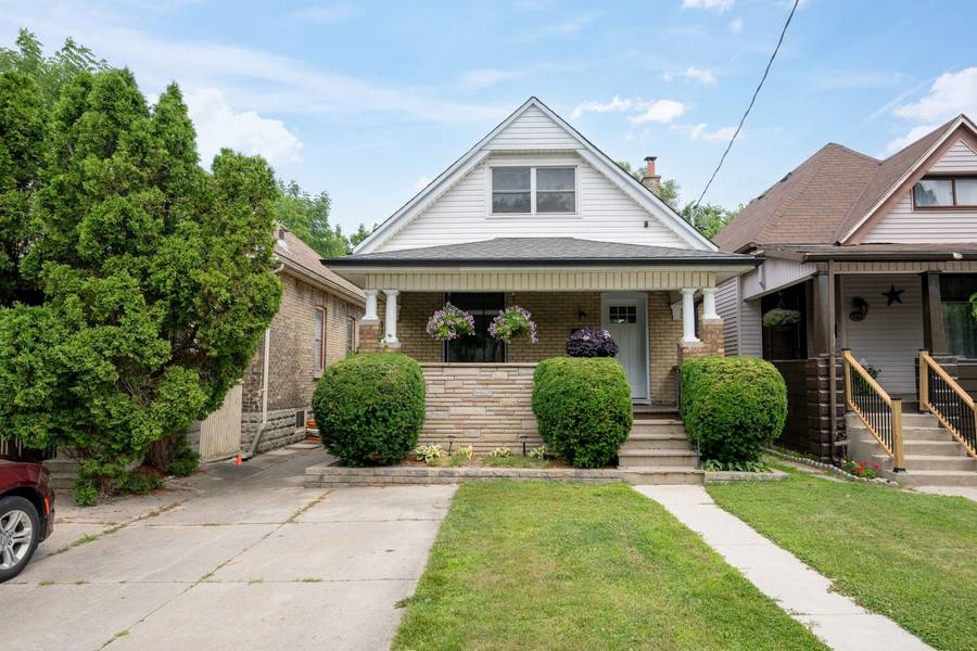 1180 York ST, London East, ON N5W 2T9