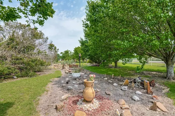 Fate, TX 75087,995 Prince Lane