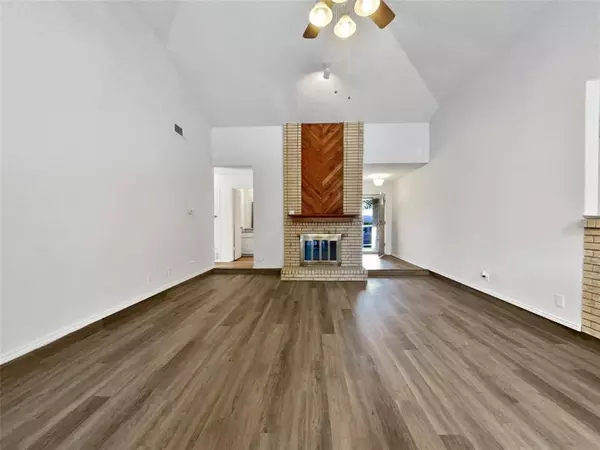 Arlington, TX 76016,5417 Grissom Drive