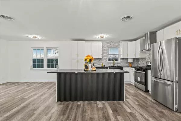 Dallas, TX 75211,3423 W Clarendon Drive