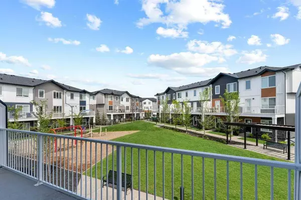 280 Chelsea RD #2204, Chestermere, AB T1X 2X9