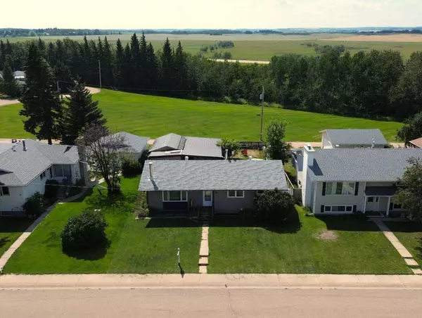 18 Robinson PL, Bashaw, AB T0B 0H0
