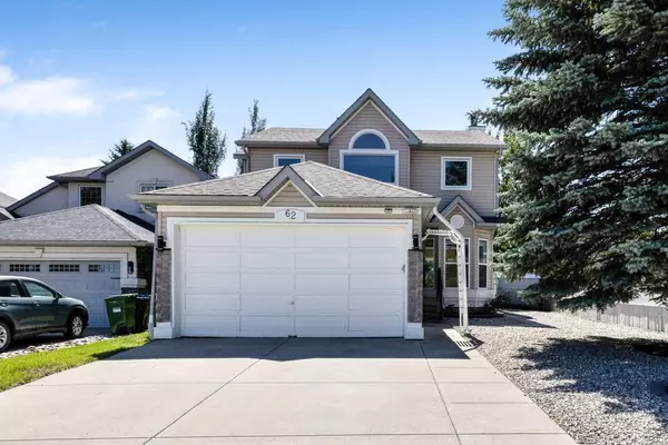 62 Somerset Close Southwest, Calgary, AB T2Y3C5