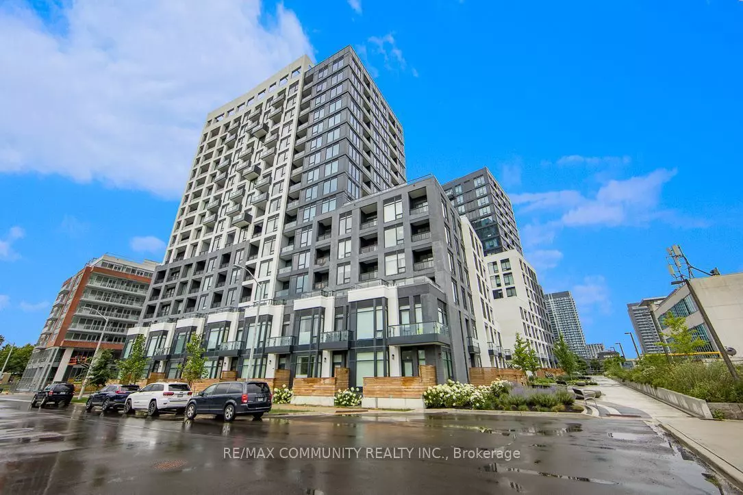 Richmond Hill, ON L4C 5T6,3 Rosewater ST E #TH-108