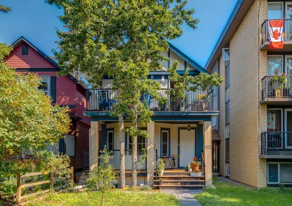 522 21 AVE SW, Calgary, AB T2S 0H1