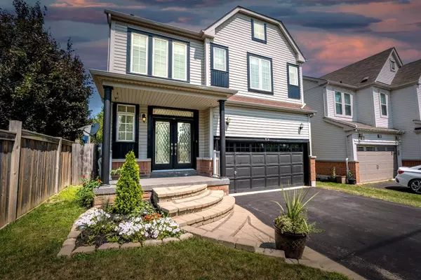 82 Vipond RD, Whitby, ON L1M 2P2
