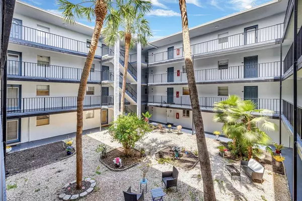 2800 Somerset Drive #218j, Lauderdale Lakes, FL 33311