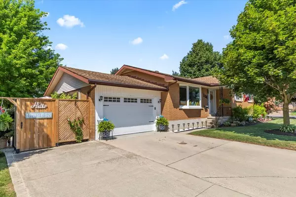 594 17th AVE, Hanover, ON N4N 3A9